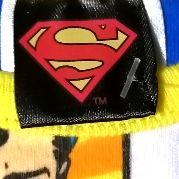 🔥SALE🔥 Superman DC Comics Baby Boy's Onesie NWT Sizes 0-3M, 12-18M, 18-24M - Picture 4 of 6